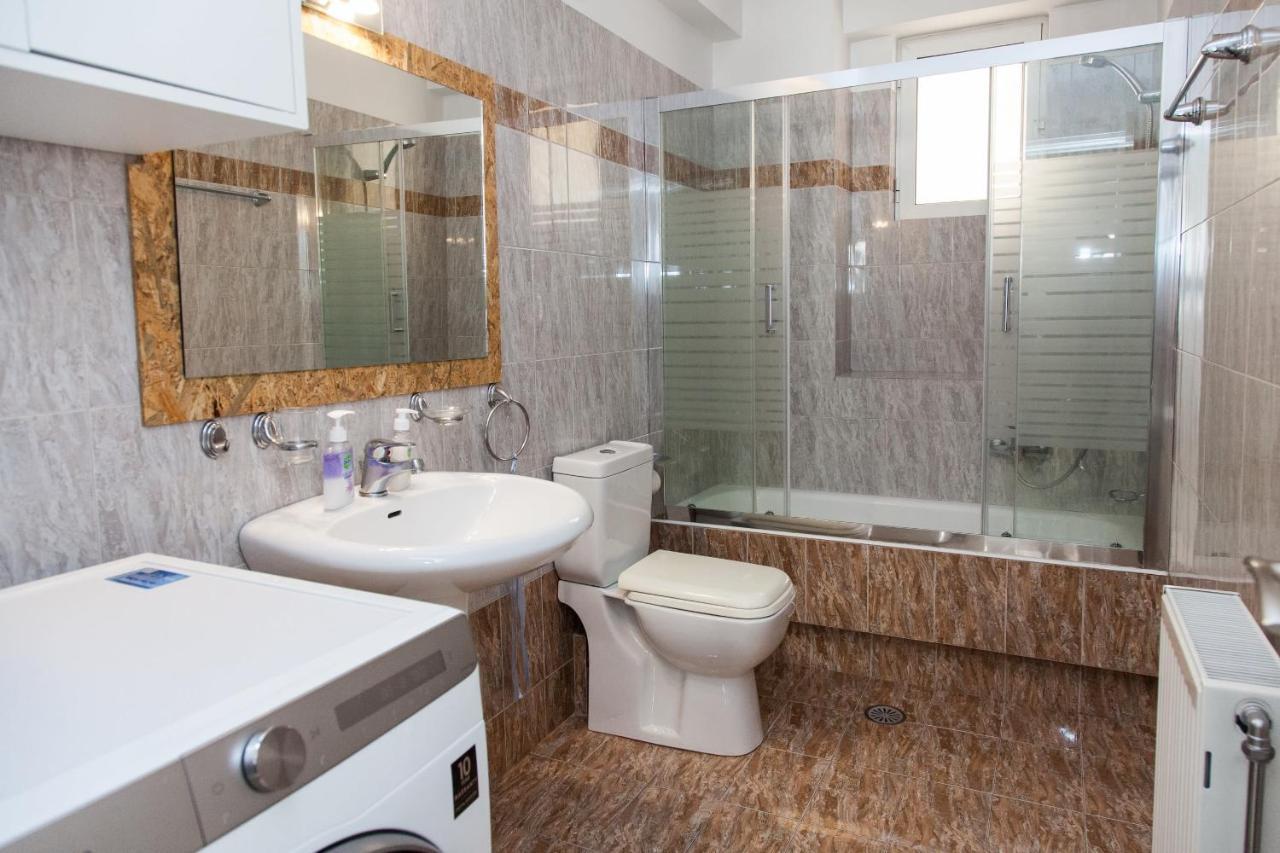 Beautiful, Deluxe Kallithea Apt 雅典 外观 照片